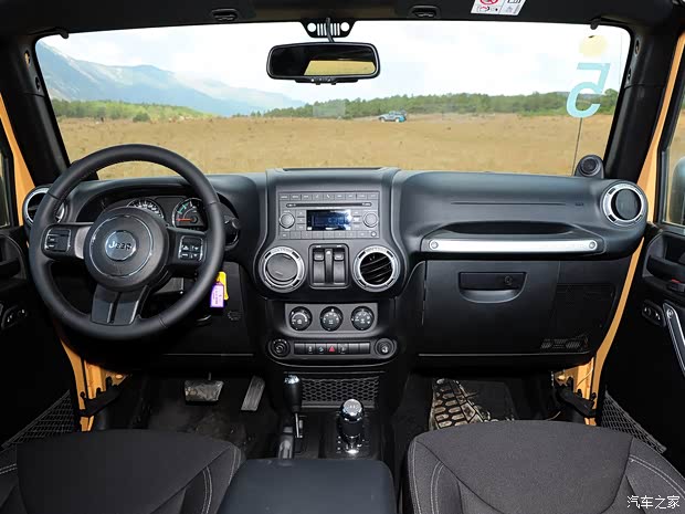 JeepJeep牧马人2014款 3.0L 四门版 Sahara