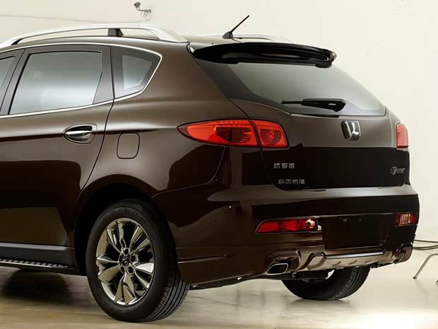 納智捷東風(fēng)裕隆大7 SUV2014款 2.2T 超級鋒芒版