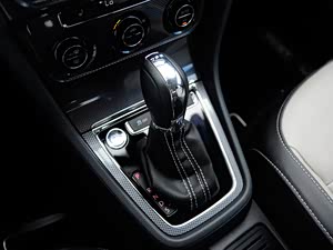 �ʾ�2014�� 1.4TSI DSG