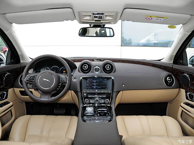 捷豹捷豹捷豹XJ2014款 XJL 3.0 SC 四驱全景商务版