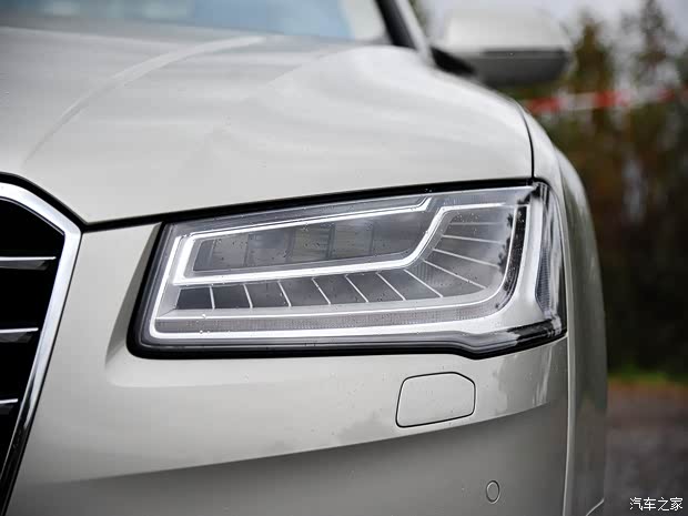 奥迪(进口) 奥迪A8 2014款 A8 基本型