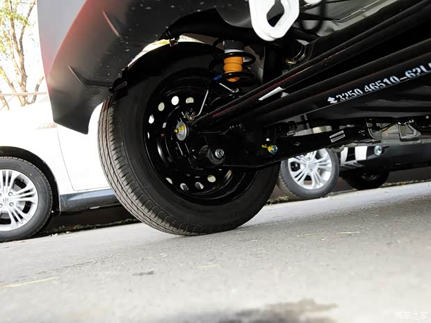 长安铃木 奥拓 2013款 1.0L 手动实用型