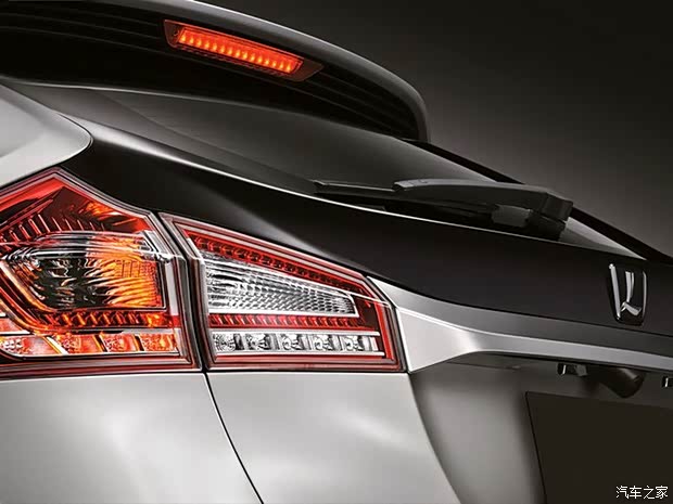 LUXGEN裕隆汽车LUXGEN U62014款 基本型 LUXGEN裕隆汽车LUXGEN U62014款 基本型