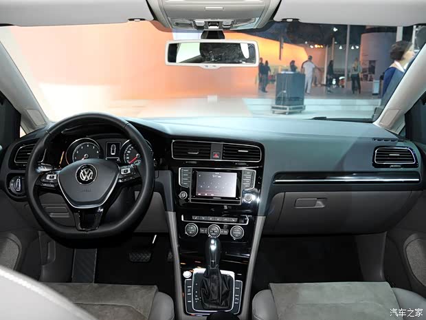 大众一汽-大众高尔夫2014款 基本型 大众一汽-大众高尔夫2014款 基本型