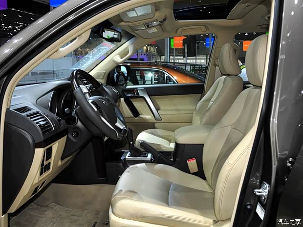 丰田一汽丰田普拉多2014款 4.0L VX NAVI 丰田一汽丰田普拉多2014款 4.0L VX NAVI