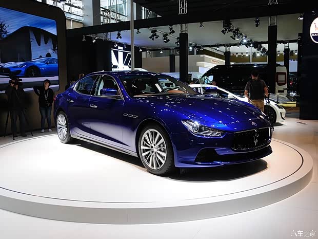 玛莎拉蒂玛莎拉蒂Ghibli2014款 3.0T S Q4 玛莎拉蒂玛莎拉蒂Ghibli2014款 3.0T S Q4