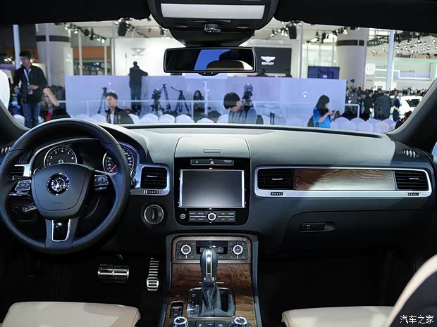 大眾大眾(進口)途銳2014款 4.2L V8