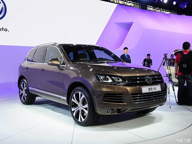 大眾大眾(進口)途銳2014款 4.2L V8