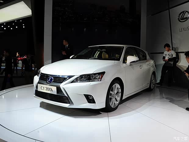 雷克薩斯雷克薩斯雷克薩斯CT2014款 CT200h 領(lǐng)先版
