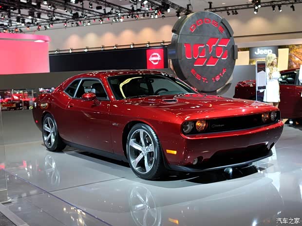 道奇道奇(进口)挑战者2014款 100th Anniversary Edition 道奇道奇(进口)挑战者2014款 100th Anniversary Edition