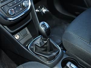 ������ENCORE 2014�� 1.4T �ֶ��������н�ȡ��