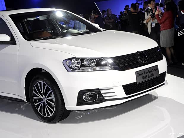 大众上海大众朗行2014款 1.4TSI 自动运动版 大众上海大众朗行2014款 1.4TSI 自动运动版