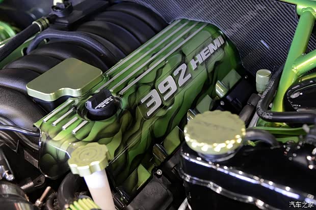 道奇SRT挑战者 SRT2012款 6.4L SRT8 392