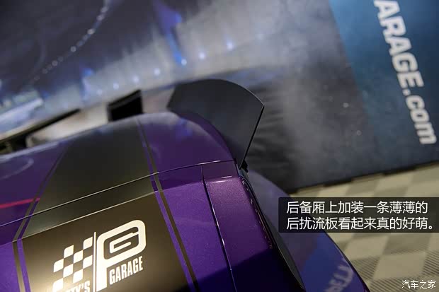 道奇SRT挑战者 SRT2012款 6.4L SRT8 392