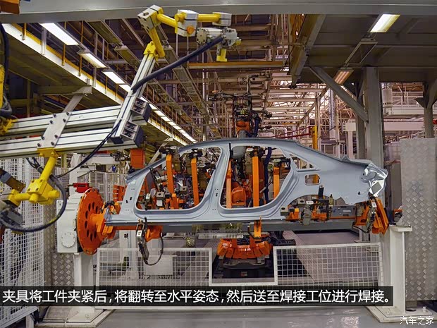 奥迪一汽-大众奥迪奥迪A4L2013款 40 TFSI quattro个性运动型 奥迪一汽-大众奥迪奥迪A4L2013款 40 TFSI quattro个性运动型