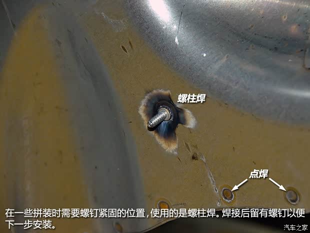 奥迪一汽-大众奥迪奥迪A4L2013款 40 TFSI quattro个性运动型 奥迪一汽-大众奥迪奥迪A4L2013款 40 TFSI quattro个性运动型