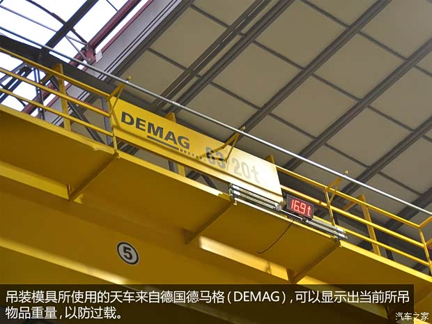 奥迪一汽-大众奥迪奥迪A4L2013款 40 TFSI quattro个性运动型 奥迪一汽-大众奥迪奥迪A4L2013款 40 TFSI quattro个性运动型