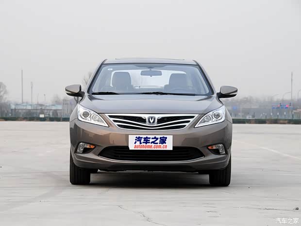 長(zhǎng)安長(zhǎng)安汽車(chē)逸動(dòng)2014款 1.6L 手動(dòng)尊貴型 京V