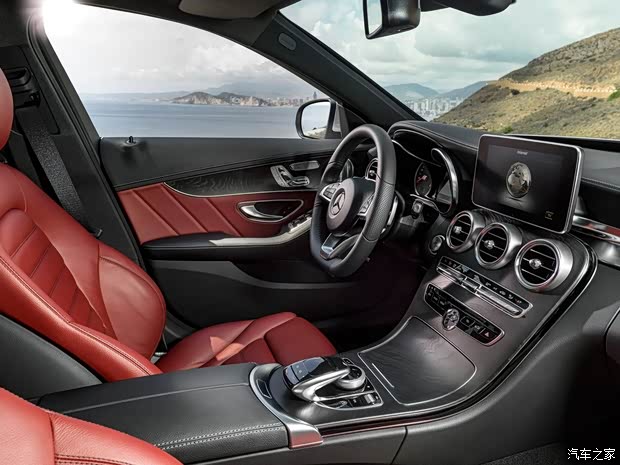 奔馳奔馳(進(jìn)口)奔馳C級(jí)(進(jìn)口)2014款 C250 AMG Line