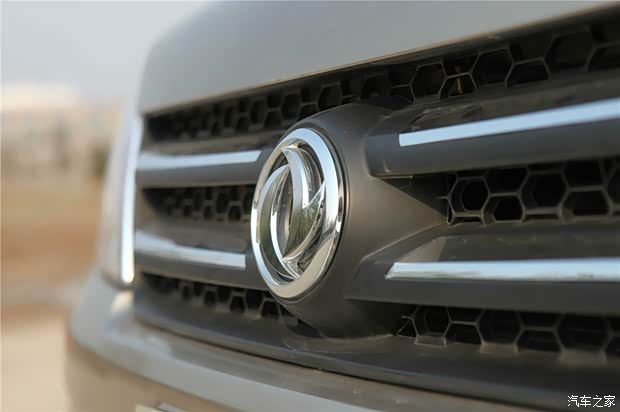 鄭州日產(chǎn) 俊風(fēng) 2014款 1.3L舒適型 鄭州日產(chǎn) 俊風(fēng) 2014款 1.3L舒適型