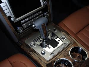 辉腾 2012款 3.6L 尊享定制型
