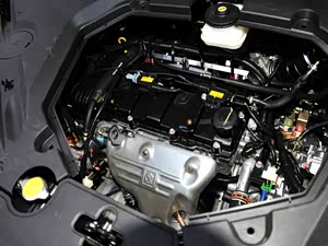 ���ǵ�S6 2013�� �׽�� 2.0L �ֶ�������
