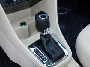 ��� 2013�� 1.6L �Զ���ѡ��