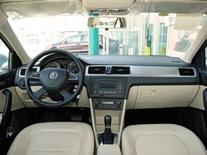 ��� 2013�� 1.6L �Զ���ѡ��