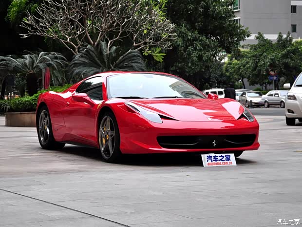 法拉利 法拉利458 2013款 4.5 Spider