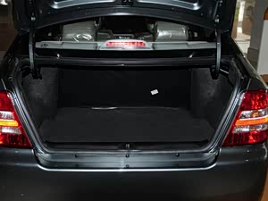 自由舰2012款 1.3L 手动时尚型II