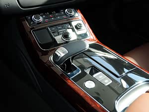 µA8 2013 A8L 50 TFSI quattro