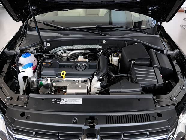 大众上海大众帕萨特2013款 1.4TSI DSG尊荣版