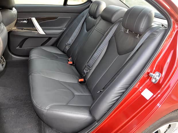 长安长安汽车睿骋2013款 1.8T 自动旗舰型