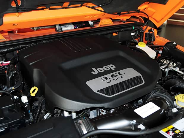 JeepJeep牧马人2013款 3.6L 四门版 罗宾汉 JeepJeep牧马人2013款 3.6L 四门版 罗宾汉