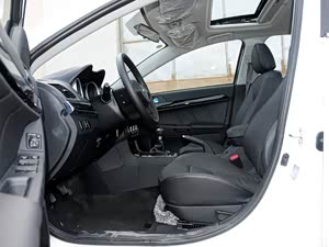 ����2013�� ���а� 1.8L �ֶ�������