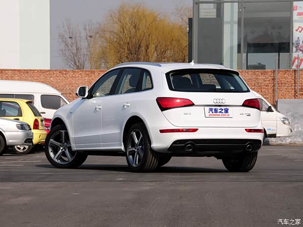 奧迪奧迪(進(jìn)口)奧迪Q5(進(jìn)口)2013款 45 TFSI 基本型