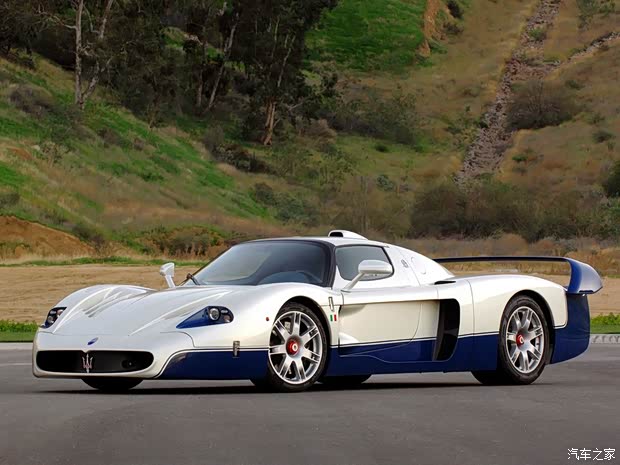 瑪莎拉蒂 瑪莎拉蒂M(fèi)C12 2004款 基本型 瑪莎拉蒂 瑪莎拉蒂M(fèi)C12 2004款 基本型