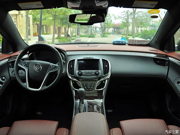 别克通用别克君越2013款 3.0L SIDI V6智享旗舰型