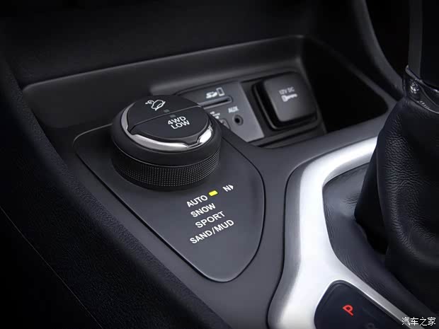 JeepJeep自由光2014款 基本型
