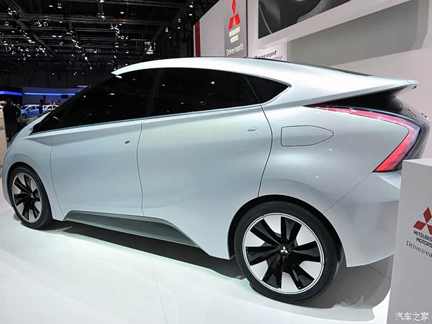 三菱三菱(進(jìn)口)三菱CA-MiEV2013款 Concept