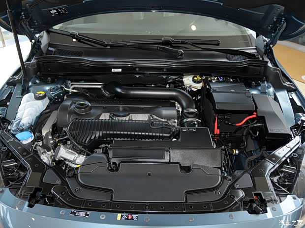 沃尔沃沃尔沃(进口)沃尔沃V402013款 2.0T T4 智雅版