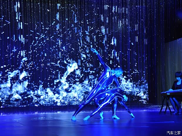 路虎路虎揽胜2013款 5.0 V8 AB 尊崇创世版