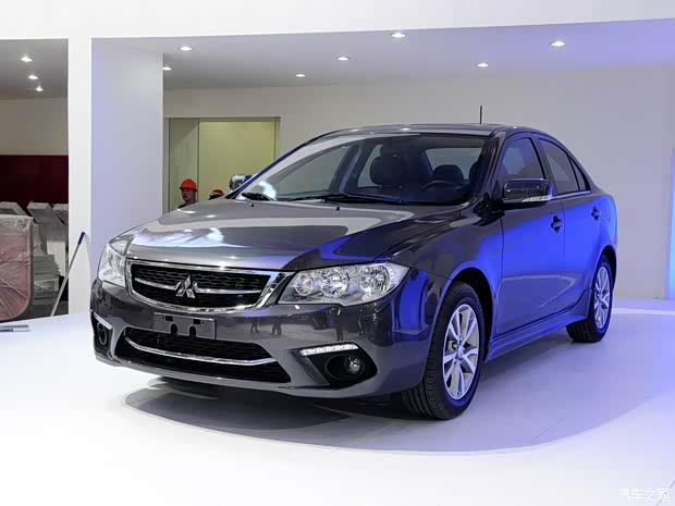 三菱東南汽車風(fēng)迪思2013款 基本型 三菱東南汽車風(fēng)迪思2013款 基本型