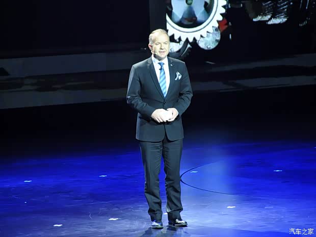 标致东风标致标致3082013款 2.0L 自动尊尚型