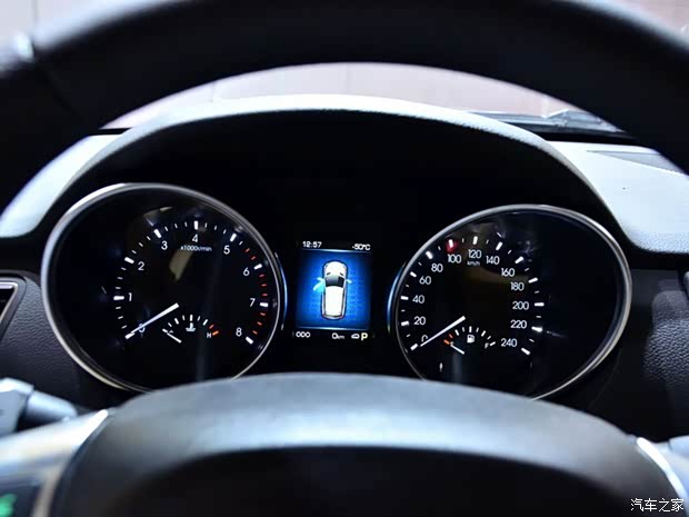 哈弗長(zhǎng)城汽車哈弗H82013款 基本型