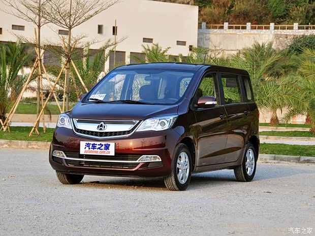 长安商用长安汽车欧力威2013款 1.4L 自动豪华型 长安商用长安汽车欧力威2013款 1.4L 自动豪华型