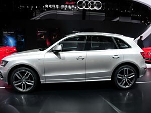 µϰµ()µSQ52013 3.0TFSI 