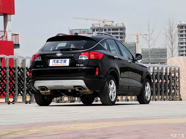 奔腾一汽奔腾奔腾X802013款 2.3L 自动旗舰型 奔腾一汽奔腾奔腾X802013款 2.3L 自动旗舰型