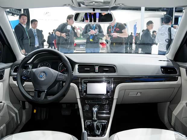 大眾上海大眾朗行2013款 基本型