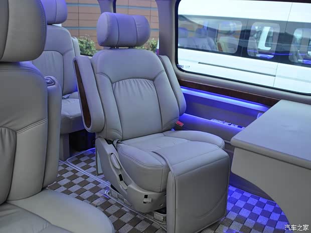 福田福田汽車蒙派克S2013款 2.8T新干線豪華型 柴油長軸